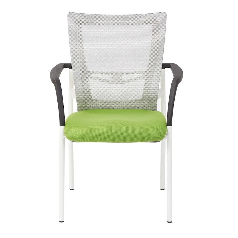 Chaise visiteur à dossier en maille et assise en tissu noir rembourré, avec accoudoirs et piètement blanc