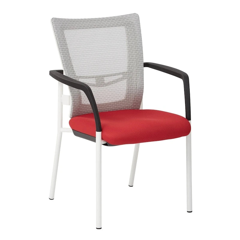 Chaise visiteur à dossier en maille et assise en tissu noir rembourré, avec accoudoirs et piètement blanc